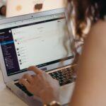 Illustration of How Browser Profiles Help Separate Work and Personal Browsing