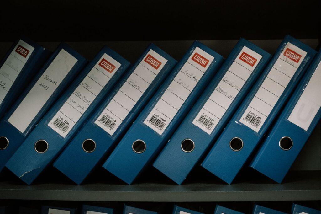 Illustration of How Cloud Storage Actually Keeps Files Safe Beyond Your Own Device